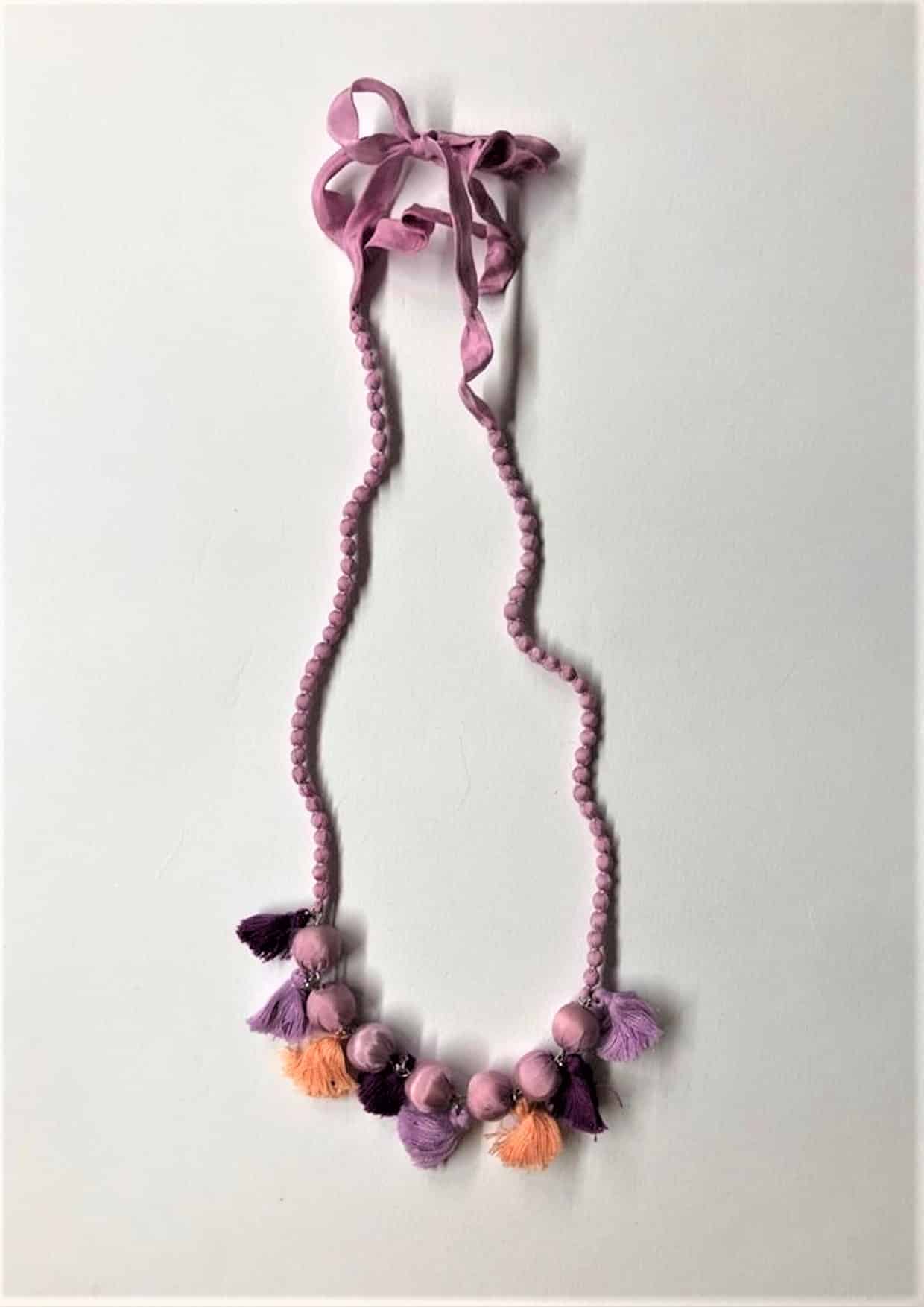 Collana Doan Tassel seta 4 - immagine 1