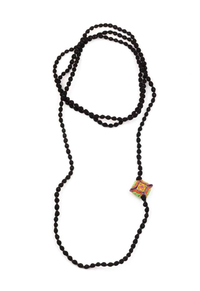 Collana seta Ly 6 - immagine 1